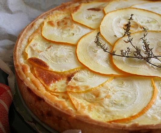 Quiche à la courgette jaune et au parmesan