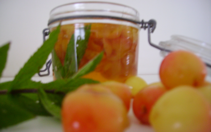 Confiture de cerises à la menthe