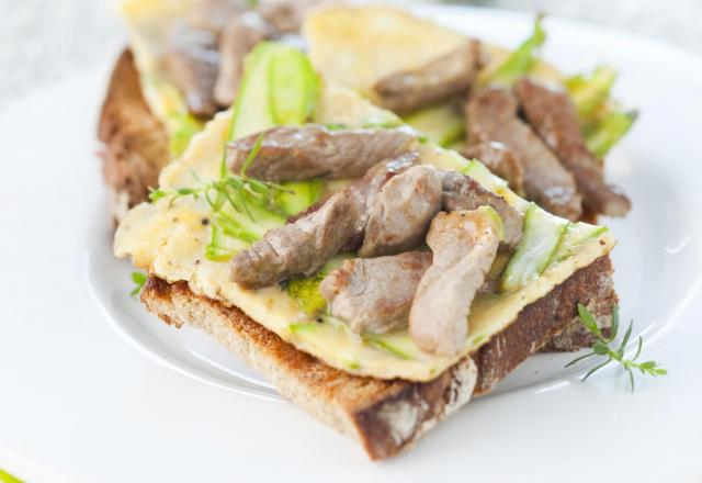 Tartine d'agneau aux asperges