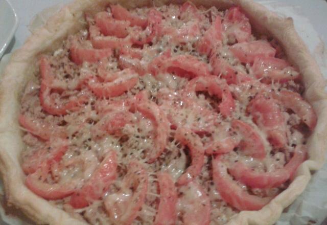 Tarte tomates/thon et vache qui rit