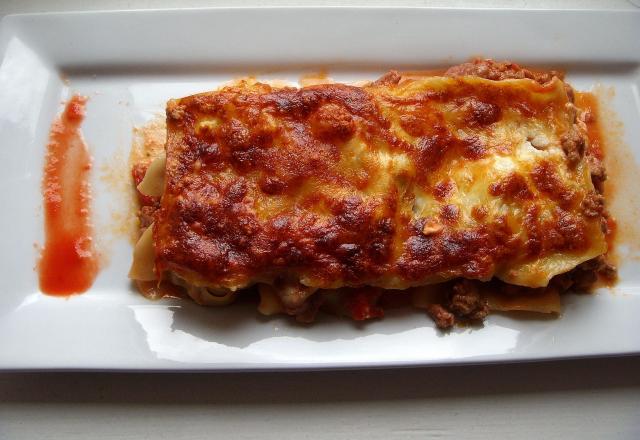 Lasagnes à la bolognaise et aux fromages gratinées