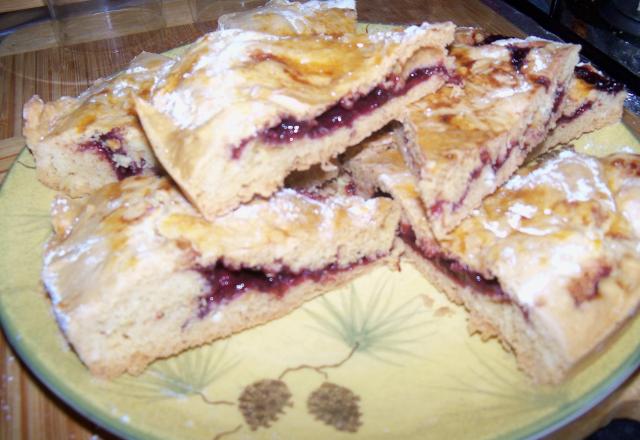 Gâteau Basque à la confiture de cerises