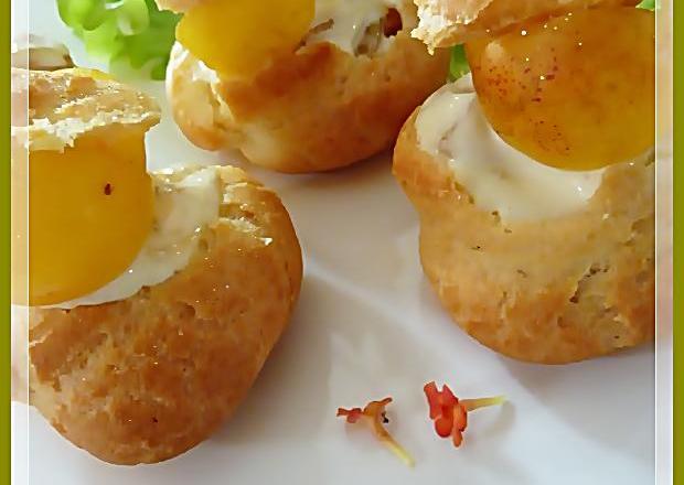 Choux au fruit d'or et à la crème d'Albert