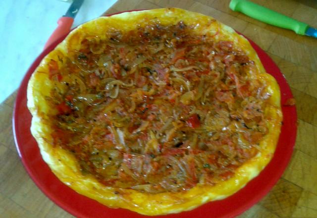 Tarte oignons tomates