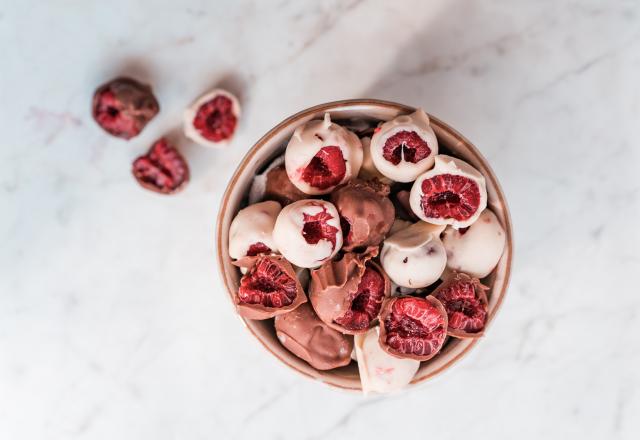 Connaissez-vous les Franui, ces délicieuses framboises enrobées de chocolat hyper rapides à faire