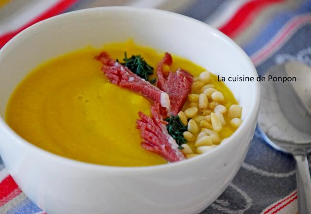 Velouté de carotte, courgette et butternut