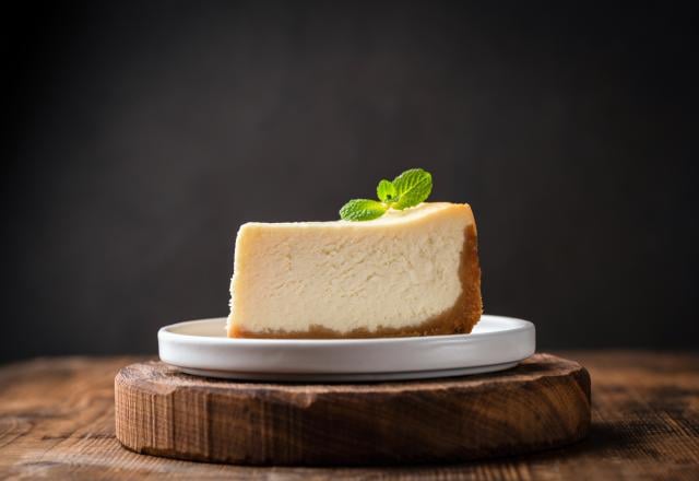 Moelleux et bien gonflé, voici notre meilleure recette de gâteau au fromage blanc !