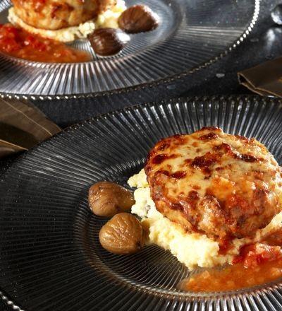 Steak de Poulet gratiné et sa polenta crémeuse à la châtaigne