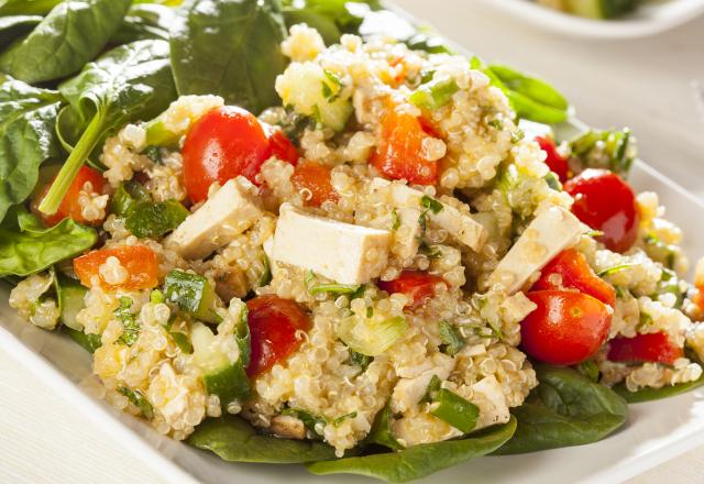 Salade de quinoa, tofu et courgette