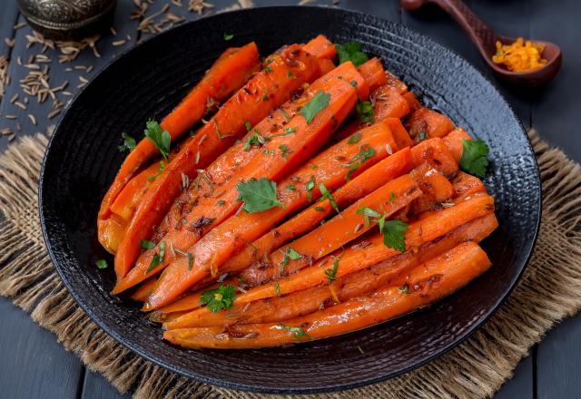 Cyril Lignac partage sa recette des carottes vichy au miel, un accompagnement gourmand et économique pour les fêtes !