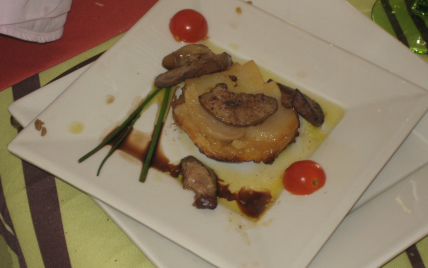 Escalopes de foie gras de canard aux tatins de navet