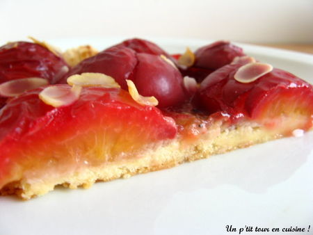 Tarte à la prune et à la confiture de rhubarbe