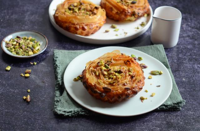 Comment réaliser le crinkle cake, le gâteau qui affole TikTok ?