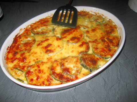 Gratin de ravioles aux courgettes et saumon fumé