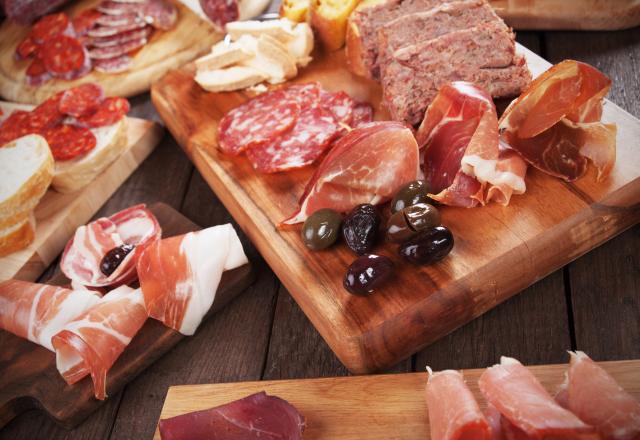 Vous devez impérativement manger cet aliment pour neutraliser les effets néfastes de la charcuterie