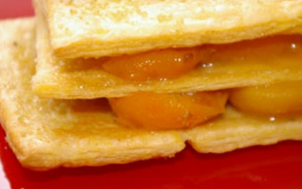 Mille feuilles d'abricots rôtis