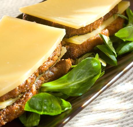 Millefeuille de Comté au pain d'épices