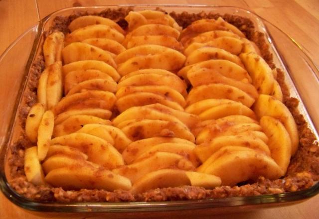 Gâteau aux pommes crues