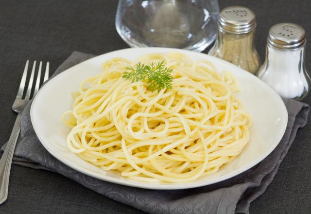 Pourquoi mes pâtes forment-elles un bloc dans mon assiette ?