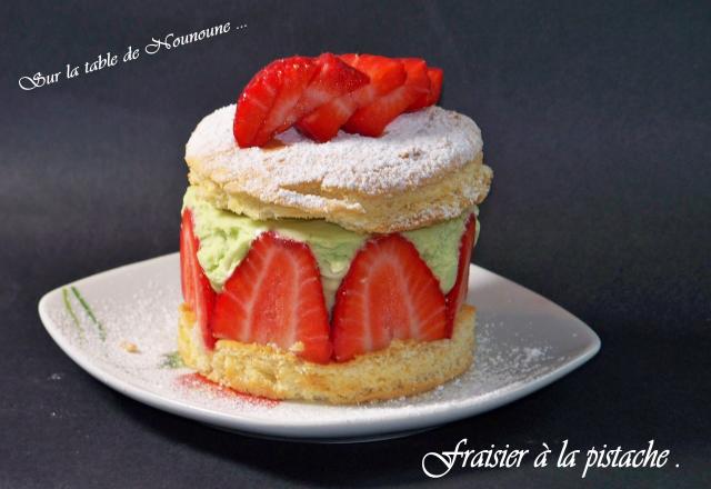 Fraisier à la pistache