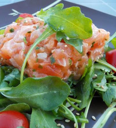 Tartare aux deux saumons à l'huile de sésame