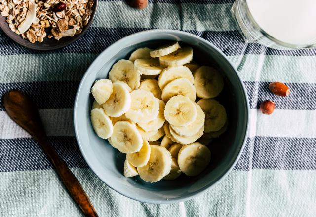 Ces aliments qu’il ne faut surtout pas manger en même temps que la banane