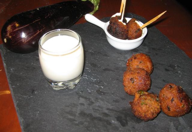 Boulettes d'agneau façon moussaka avec leur chantilly de Féta