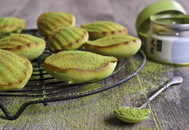 Mini-madeleines au thé matcha