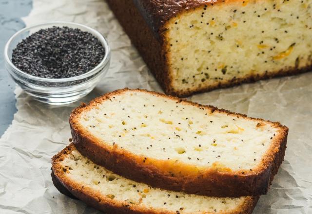 Cake au citron, orange et graines de pavot.