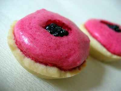 Mini-tartelettes macaronnées aux mûres