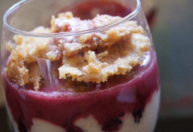 Yahourt cannelle fruits rouges et crumble