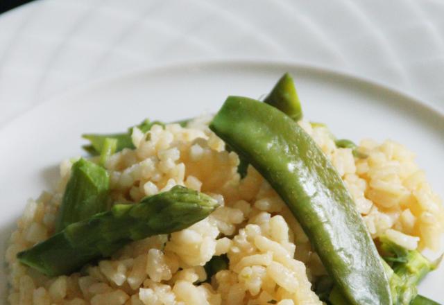 Risotto printanier : asperges et pois gourmands