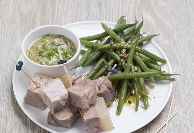 Bouchées de tête de veau et salade de haricots