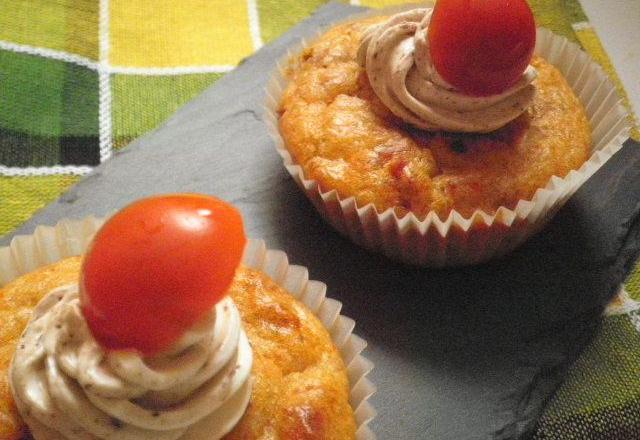 Cupcake salé, parmesan, tomates séchées