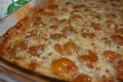 Gratin de mirabelles aux noisettes et aux amandes