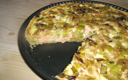 Tarte au saumon et aux poireaux