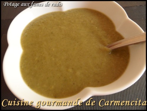 Bouillon de légumes avec fanes de radis