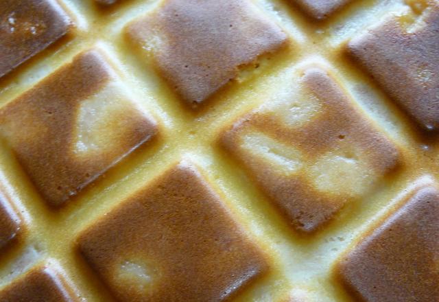 Gâteau aux pommes et lait concentré