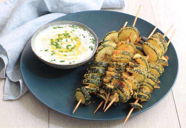 Brochettes de spirales de courgettes