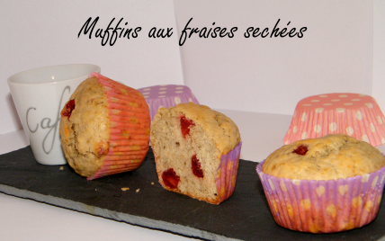 Muffins aux fraises séchées