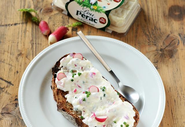 Tartinade à la Brique Lou Pérac aux radis et à la ciboulette