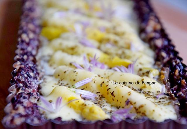 Tarte en croûte de riz à la crème d'artichaut et asperges