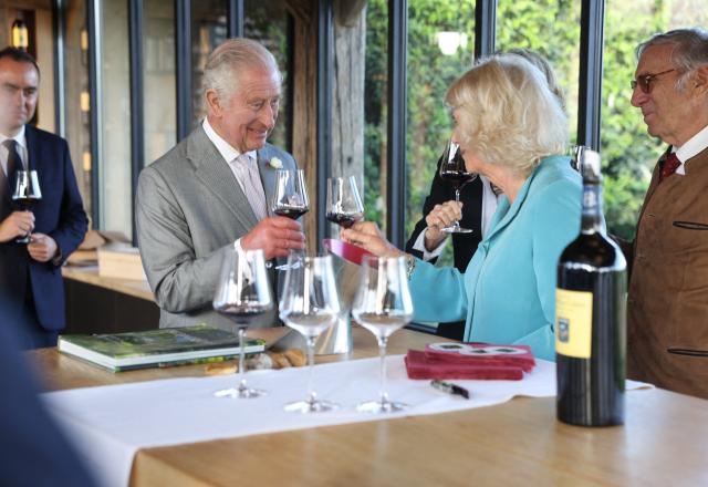 "C'est le meilleur des influenceurs ! " : quel est ce vin français que le prince Charles III a adoré ?