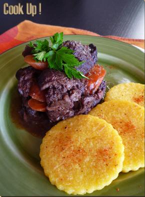 Bœuf aux carottes, polenta aux piments d'Espelette