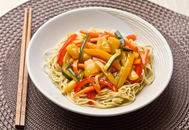 Wok de légumes sauce aigre-douce