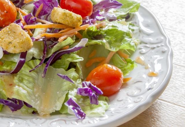 5 trucs qui croquent à rajouter dans une simple salade verte