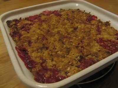 Crumble fraise-banane aux flocons d'avoine