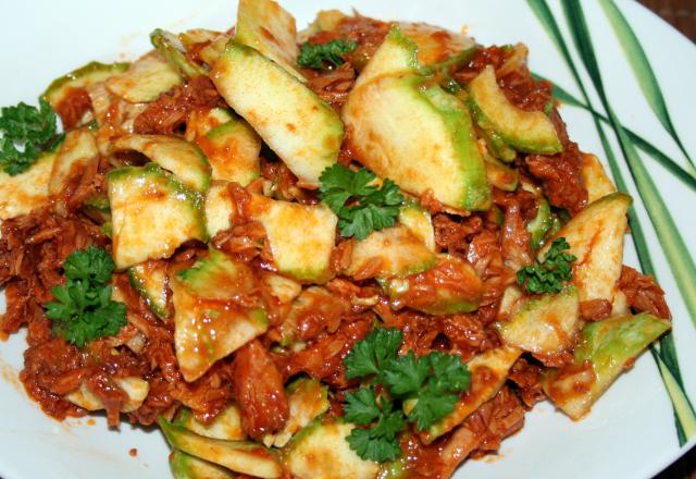 Carpaccio de courgettes ronde au thon à la tomate