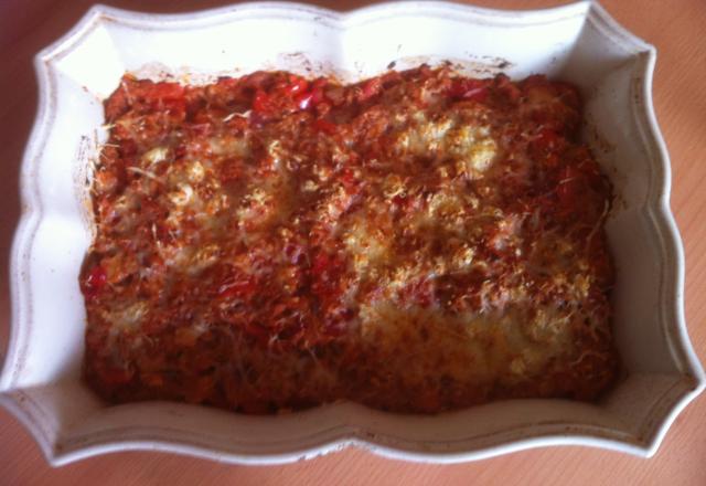 Gratin de thon aux poivrons et tomates