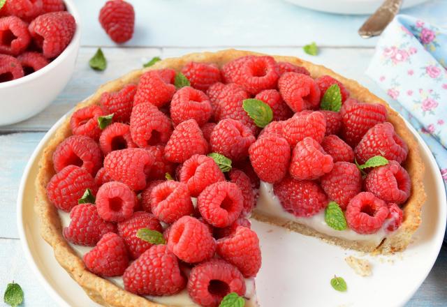 Tarte aux framboises et purée d'amandes